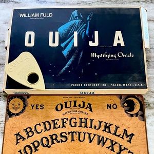 Vintage William Fuld Ouija Board